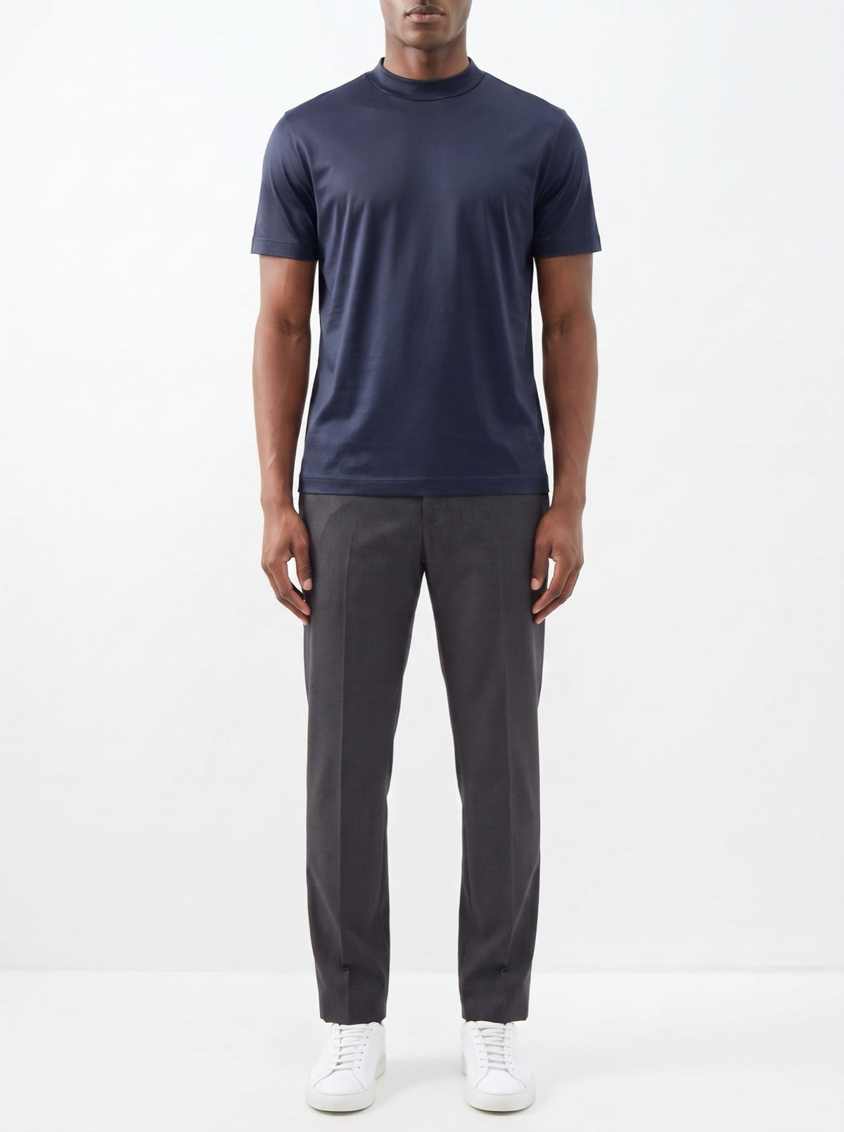 Glänzendes T-Shirt mit Rundhalsausschnitt — Marineblau
