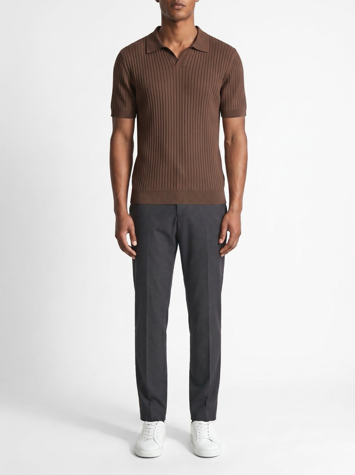 Premium geripptes Poloshirt — Braun