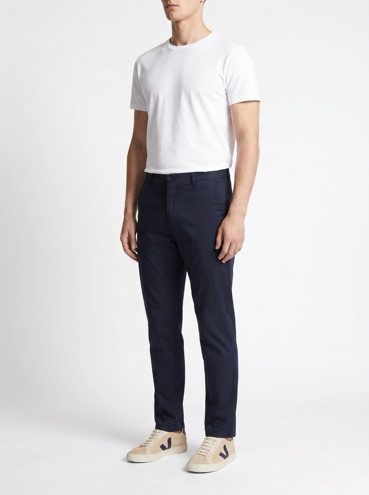 Marineblaue Chinohose mit geradem Schnitt