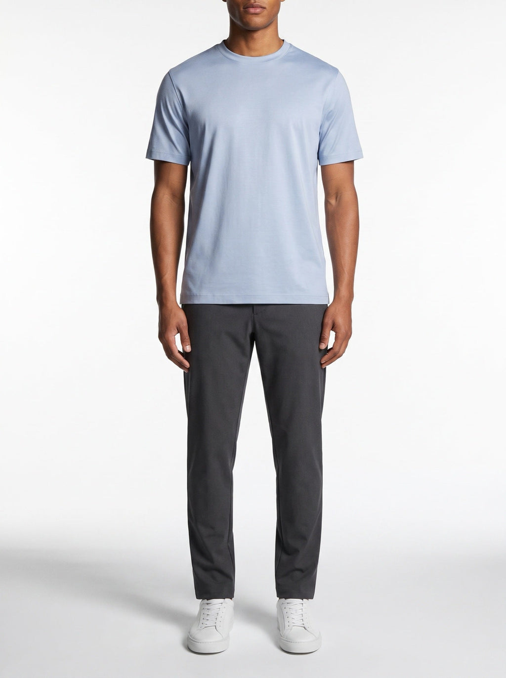 Luxus-T-Shirt – Babyblau