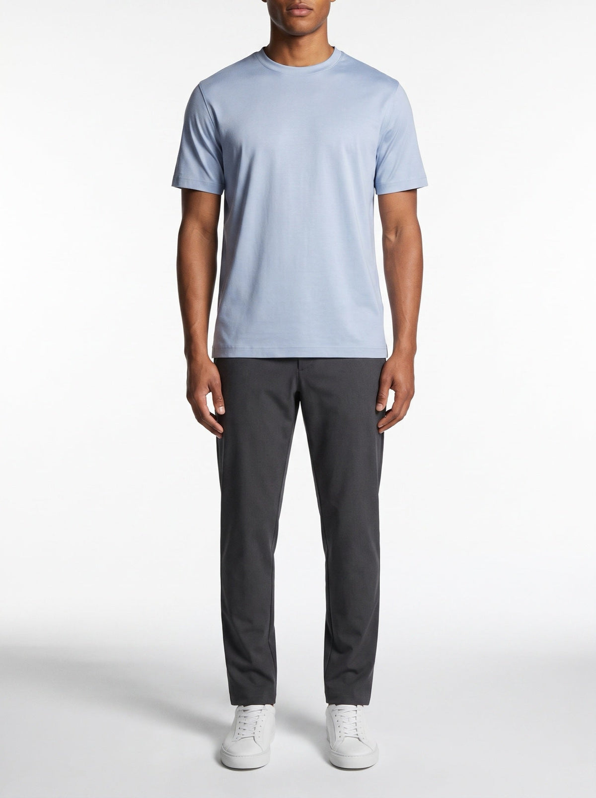 Luxus-T-Shirt – Babyblau