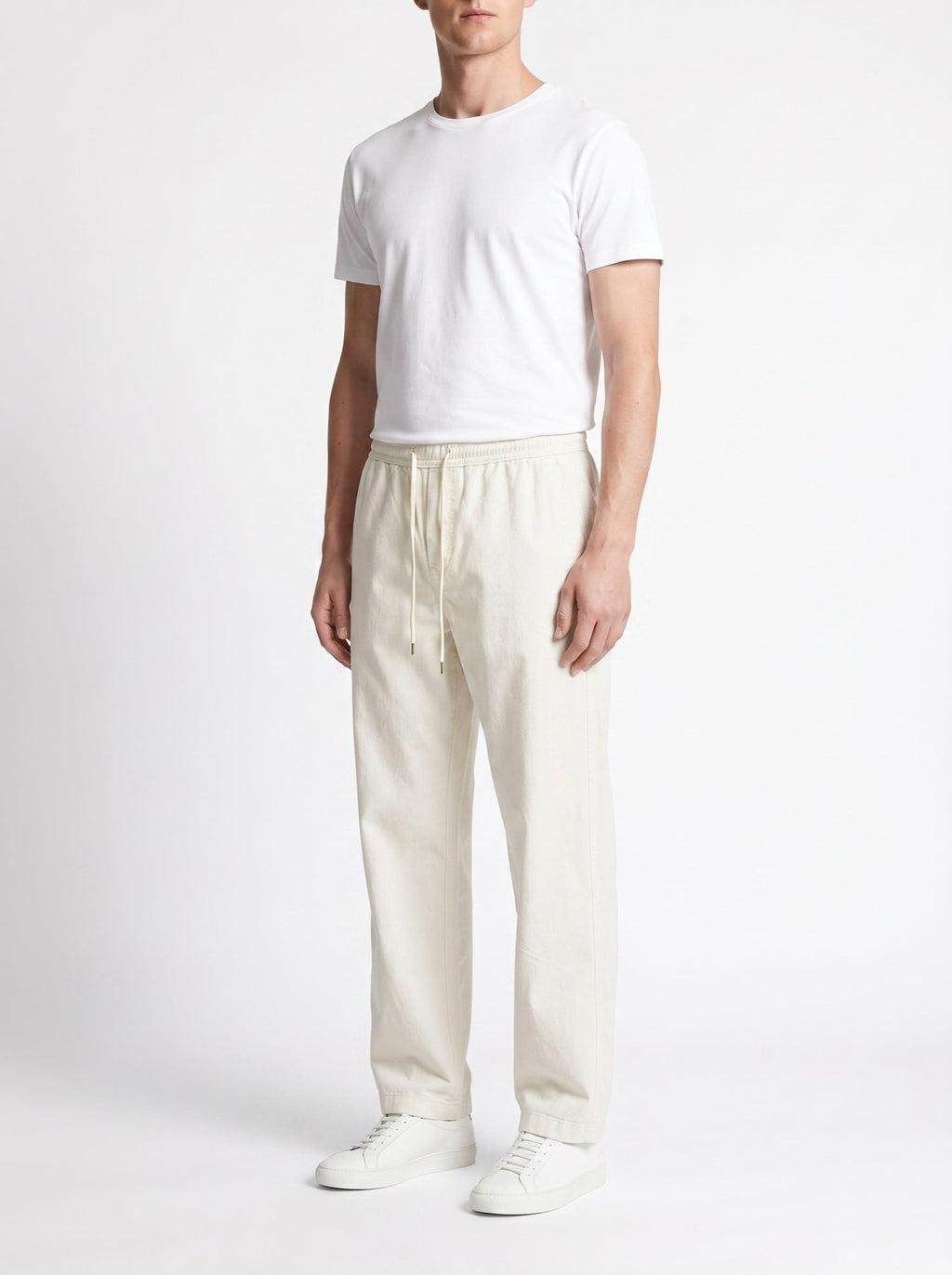 Komfortable Hose mit Kordelzug in der Taille