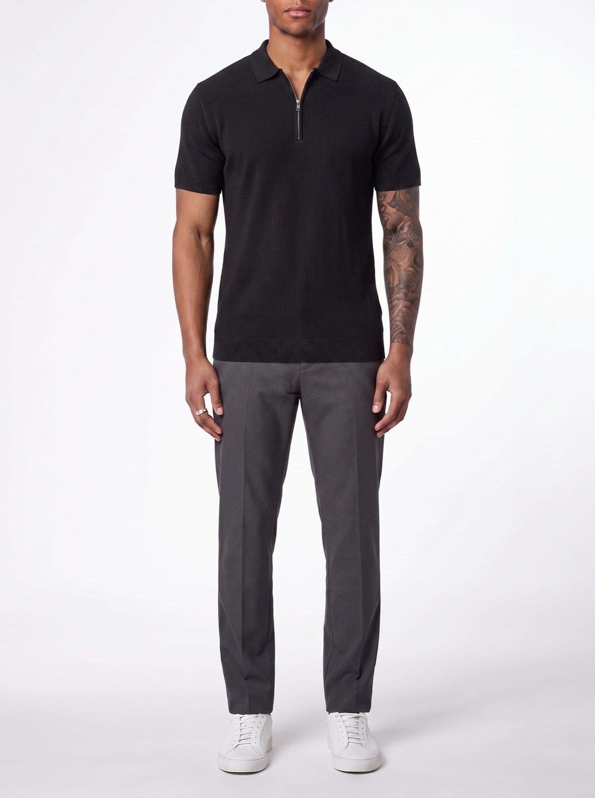 Contour Poloshirt mit Reißverschluss — Schwarz